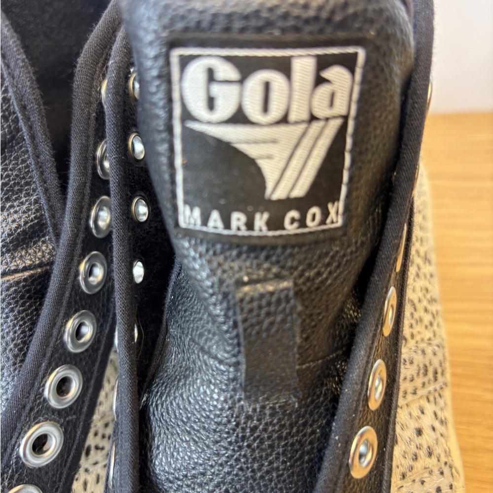 Gola Women's 6 Black/White High-Top Platform Sneakers Like New!!! - Picture 4 of 8